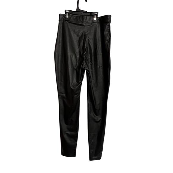 Wild Fable Faux Leather Cropped Pants Hi-Rise Front Zip Womens Size Small Black - Picture 2 of 3